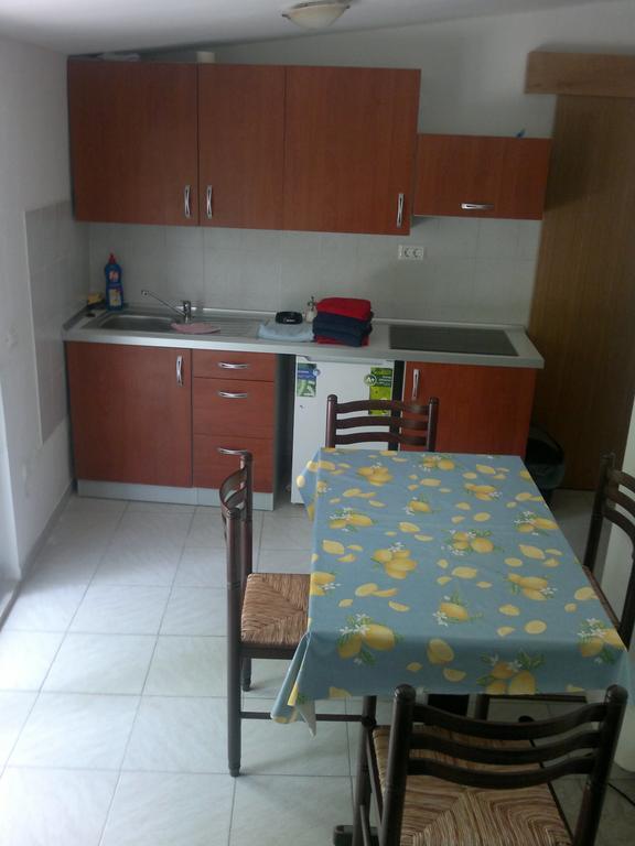 Farm Stay Ferjancic Vipava Bagian luar foto